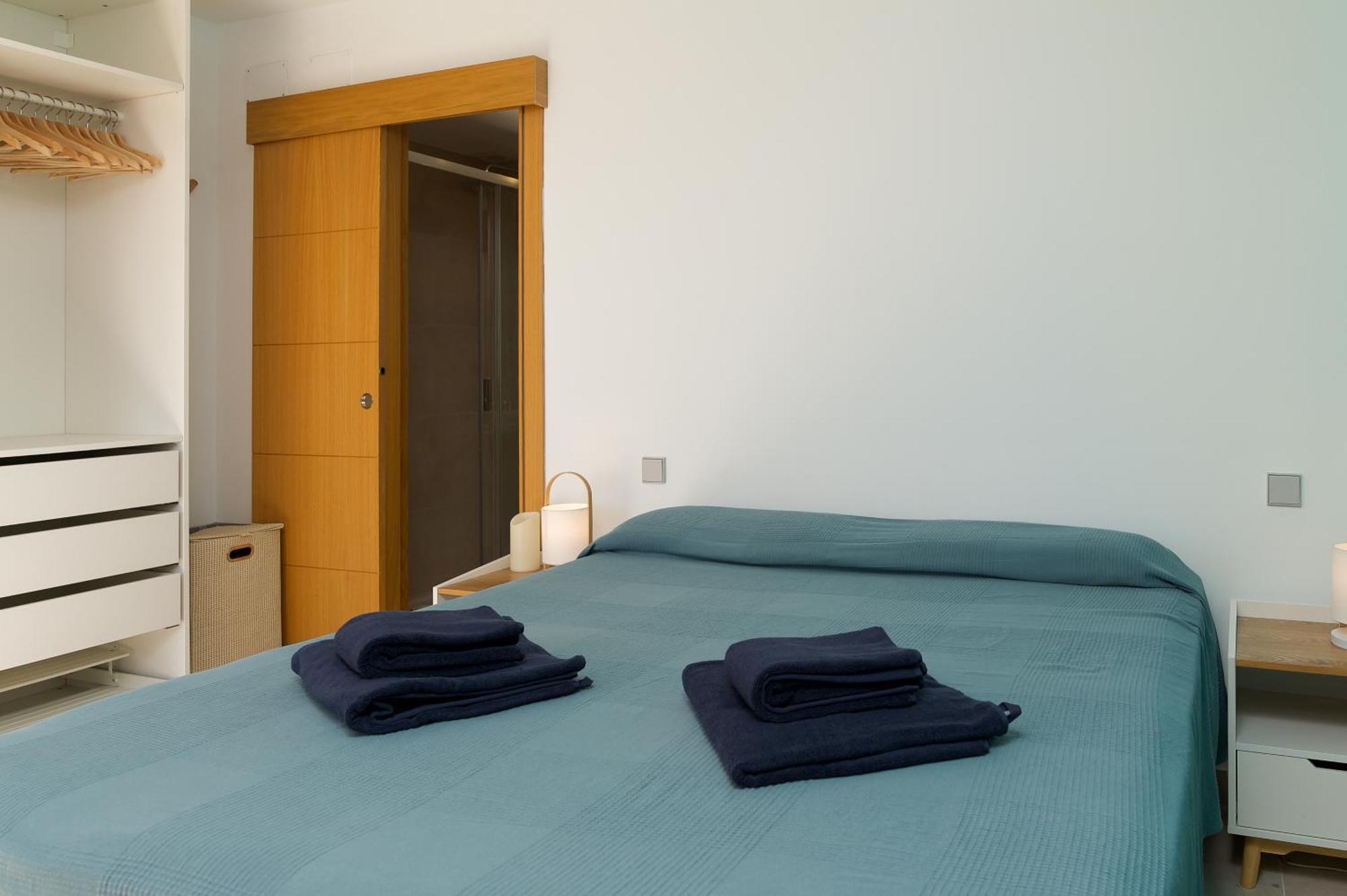 Deja Blue - Tarifa Rent Modern Penthouse Apartment Luaran gambar